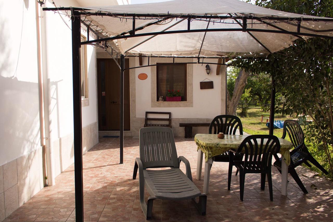 B&B La Gazza Ladra Carmiano  Экстерьер фото