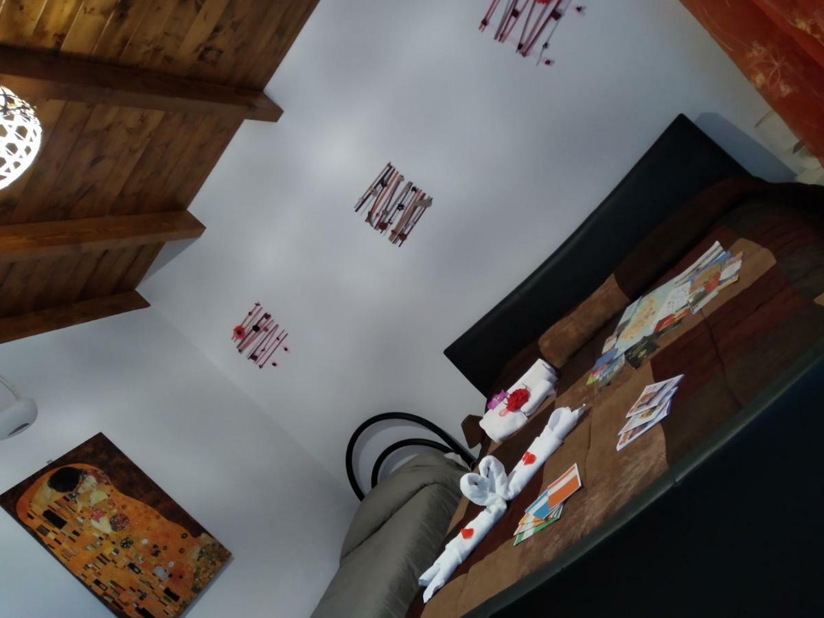 B&B La Gazza Ladra Carmiano  Экстерьер фото